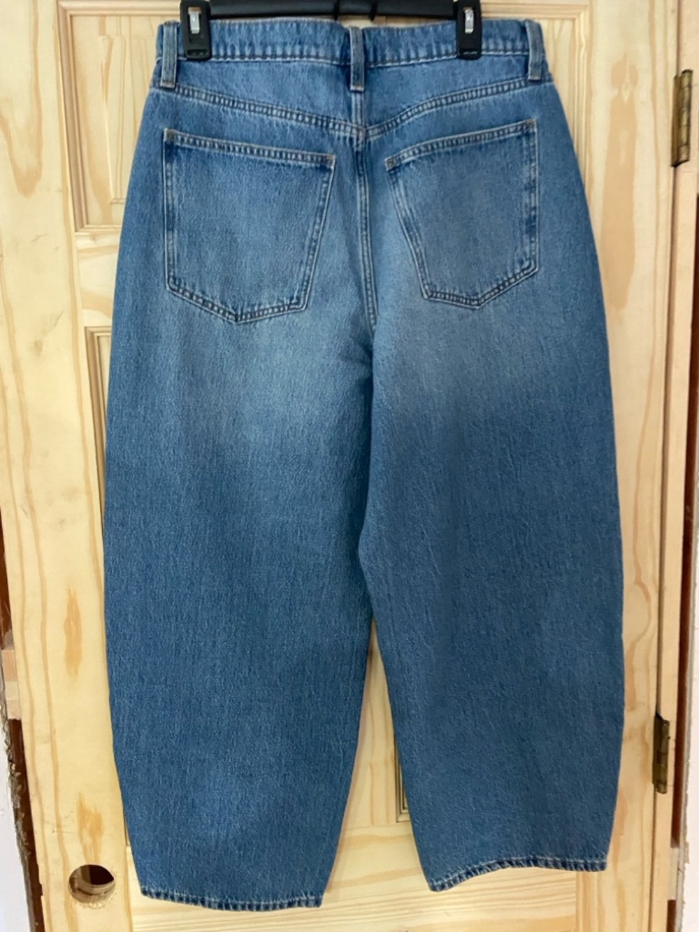 Universal Thread High Rise Blue Mom Jeans - Picture 5 of 10